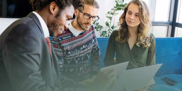 Vinjettbild för sektionen "Våra frågor" och påverkansarbete.